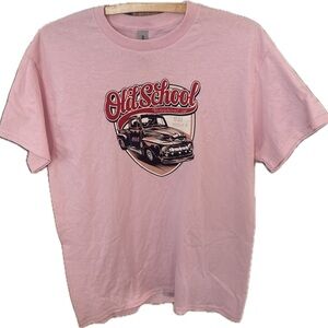 Pink Old School Medicine Hat Alberta Graphic T-Shirt men’s medium